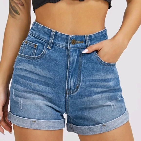 *NWT* Shein High Waisted Jean Short - Picture 1 of 8